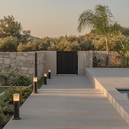Dolit Elegant Villa